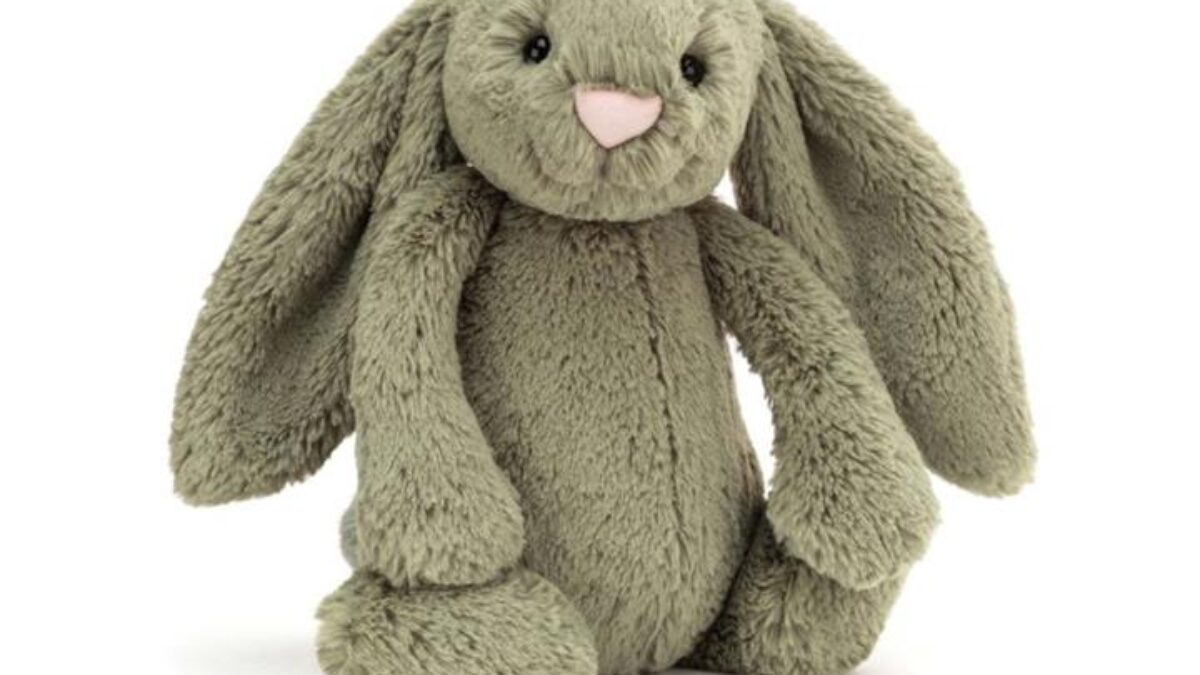 Jellycat Original Bashful Fern Bunny - Juna Bear