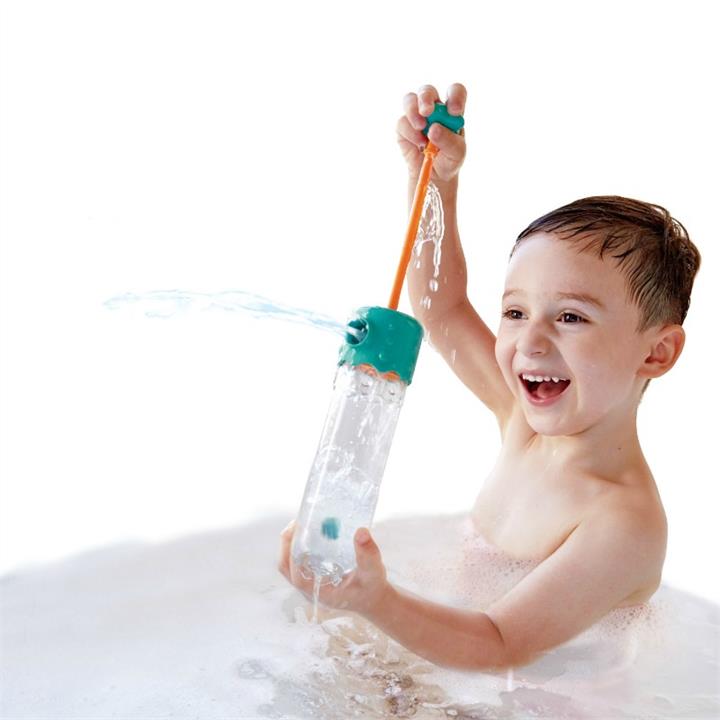Hape 4 in 1 Multi Sprout Sprayer Bath Toy